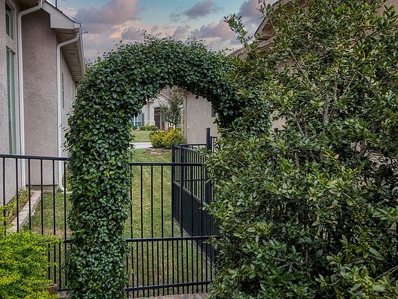4th image of 11709 Lynnbrook Dr