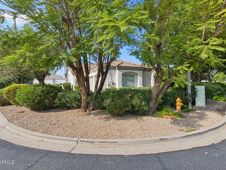 1465 W Island Cir — Photo 116