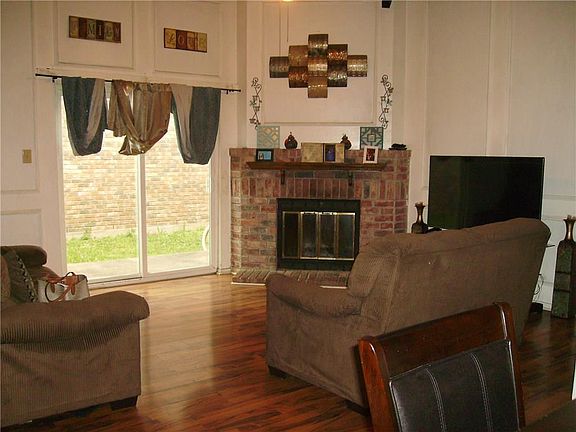 5th image of 2144 Norcross Dr