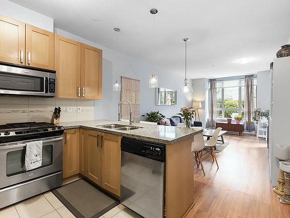 2nd image of 15918 26th Ave #102