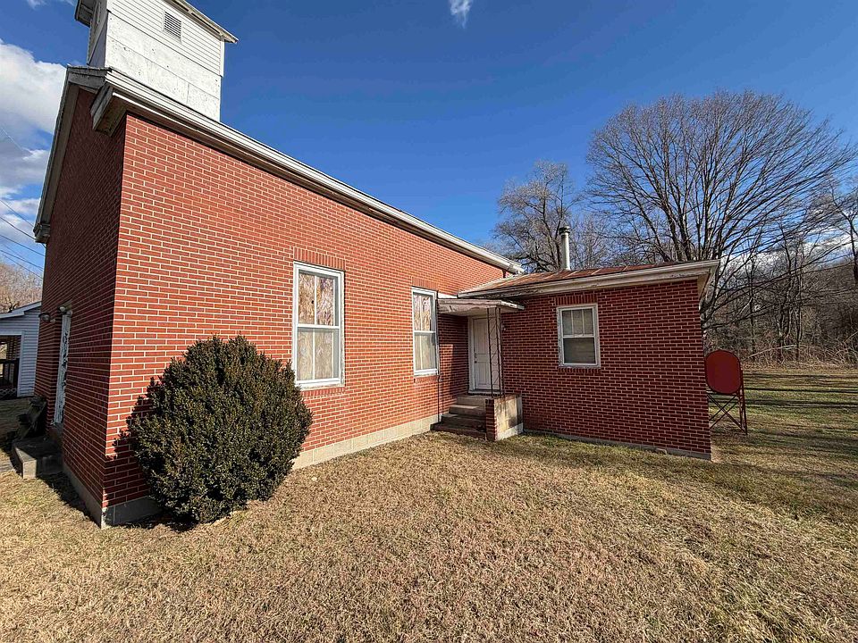 2nd image of 68 Augusta Springs Rd