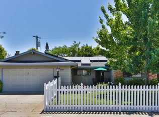 8332 Lake Forest Dr, Sacramento, CA