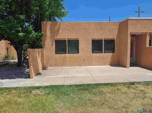 1202 S Sunset Ave, Roswell, NM 88203