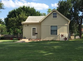 1003 Choctaw St, Alva, OK 73717