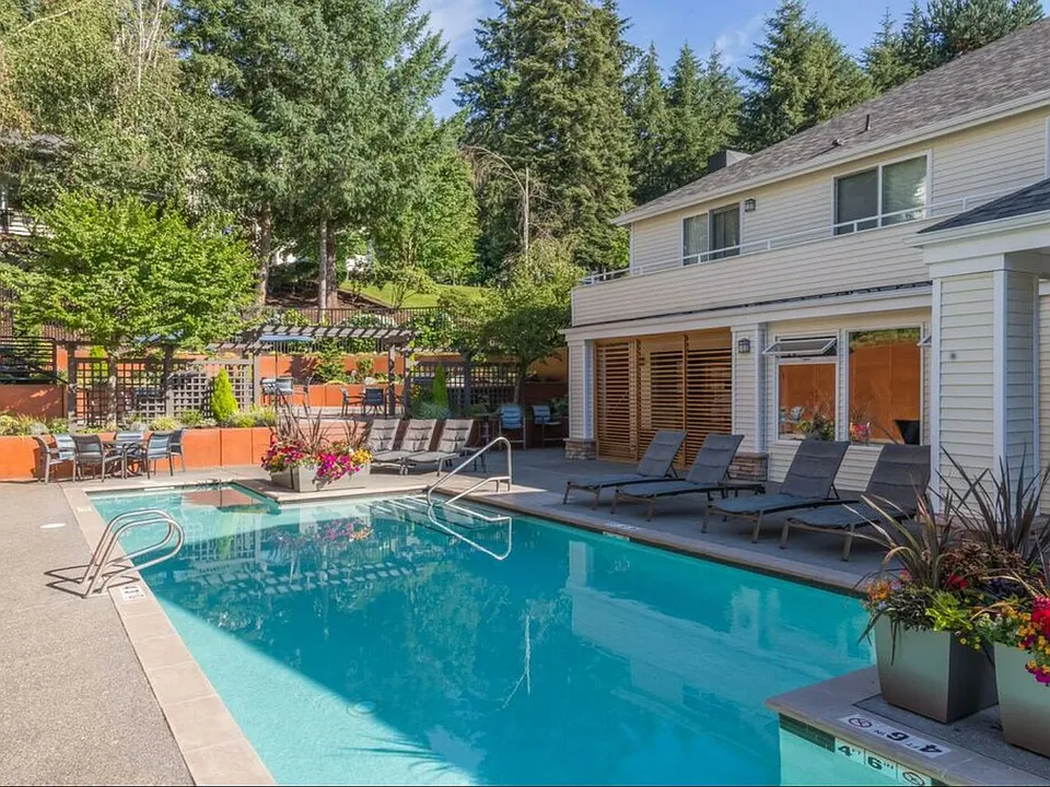 The Heights at Bear Creek