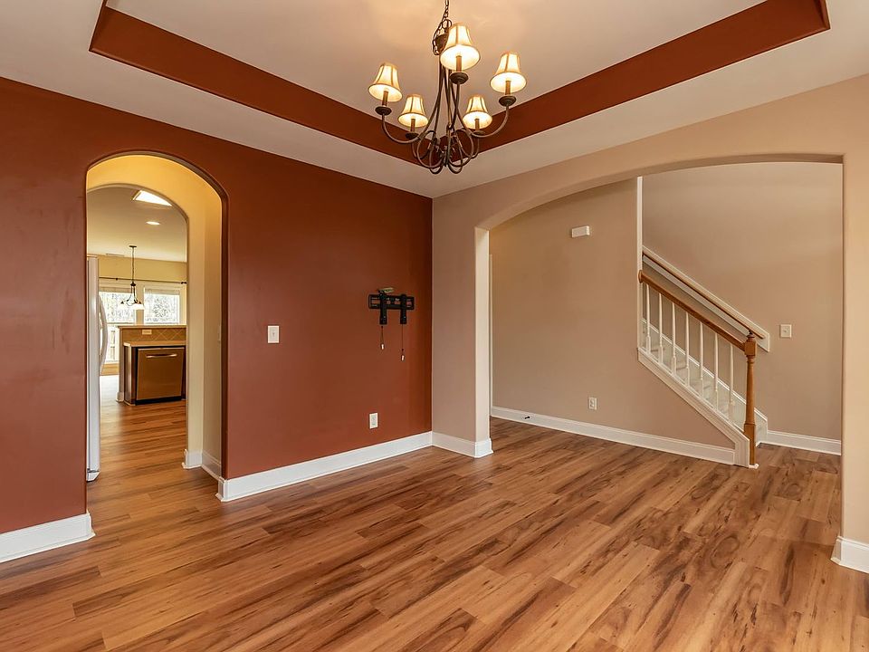 1st image of 913 Steelhorse Dr