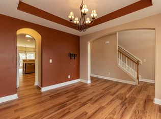 913 Steelhorse Dr, Fuquay Varina, NC 27526