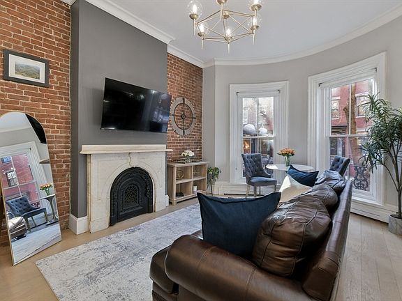 2nd image of 81 Waltham St APT 3