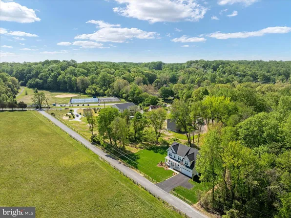 1252 Sunrise Beach Rd, Crownsville, MD 21032