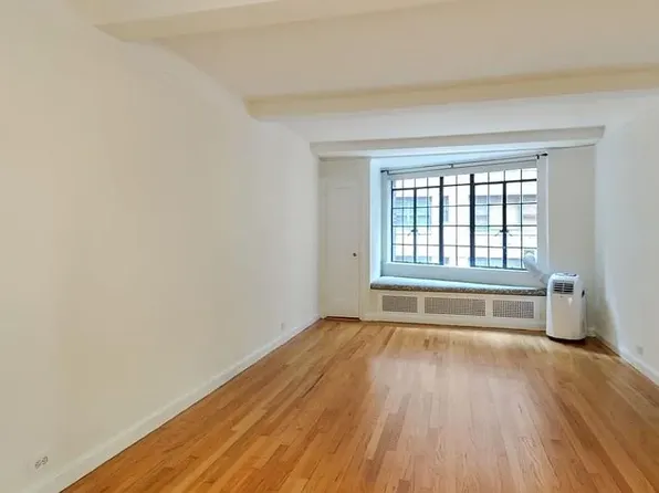 314 E 41st St APT 404B, New York, NY 10017