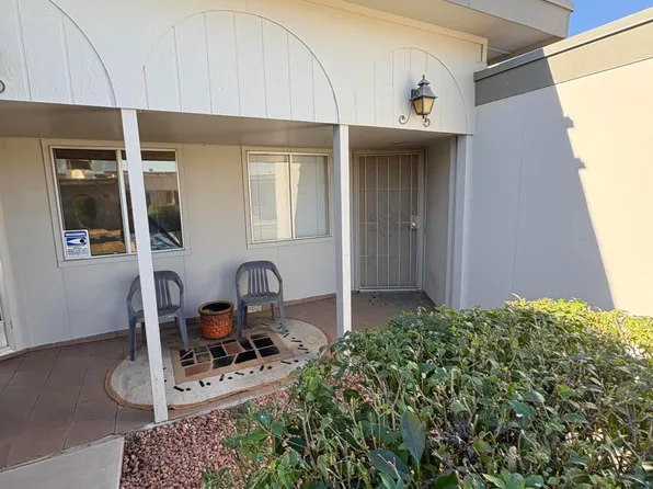 10884 W COGGINS Drive, Sun City, AZ 85351