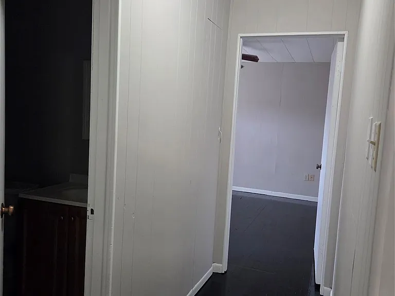 122 S Willow St — Photo 10