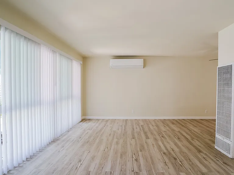 4503 Fulton Ave #B — Photo 11