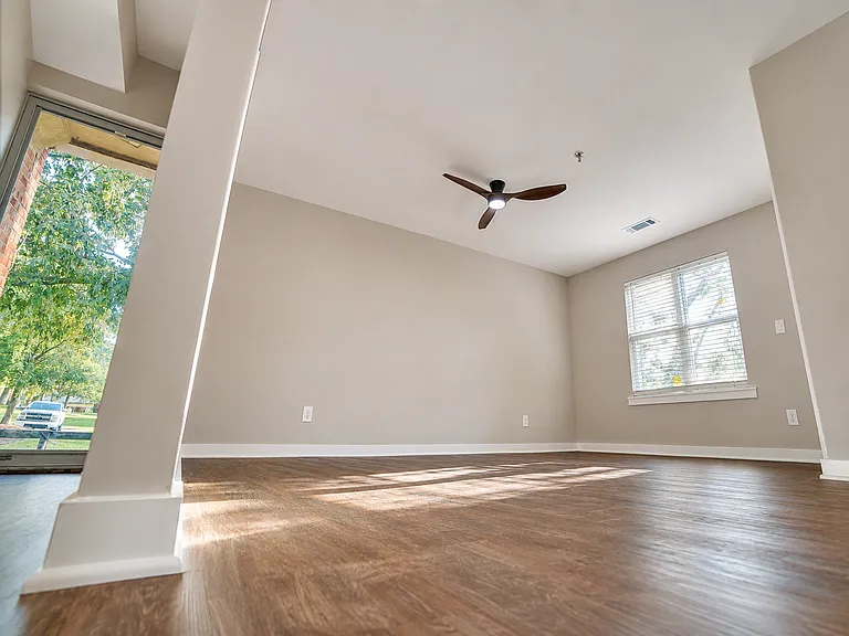 421 Redding Rd #1 — Photo 12