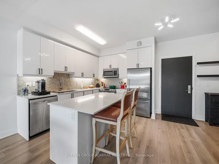 35 Fontenay Ct #606 — Photo 6