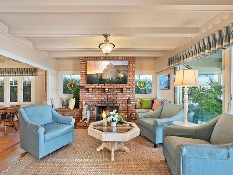 1128 E Balboa Blvd — Photo 25