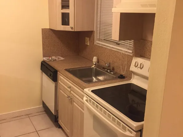 6120 Forest Hill Blvd APT 103, West Palm Beach, FL 33415