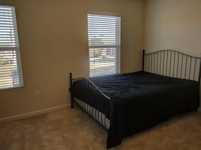 100 Stratford Lakes Dr #366 — Photo 10