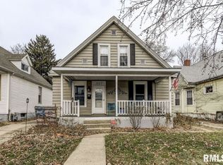 117 W Cedar St, Springfield, IL 62704