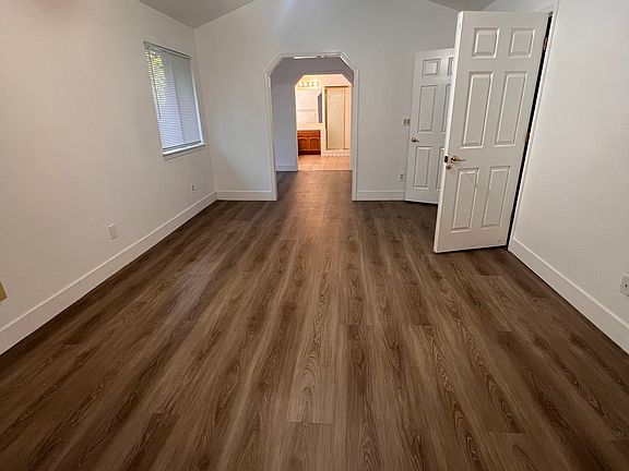 5th image of 4958 Willow Vale Way