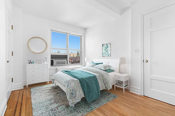 Sold by Compass | media 8