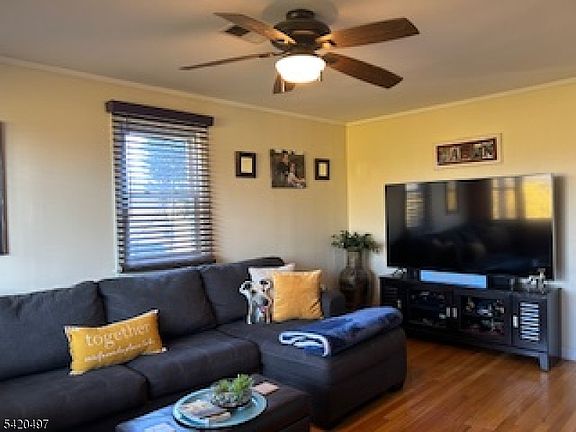 2nd image of 386 Milfd-Mt Plea Rd