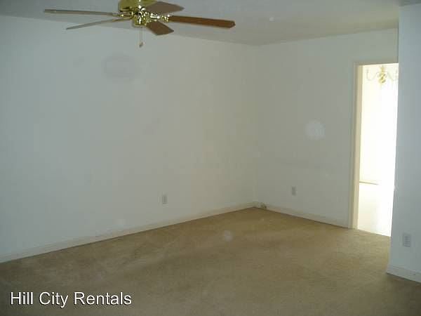2nd image of 6024 Igloe Dr APT 22