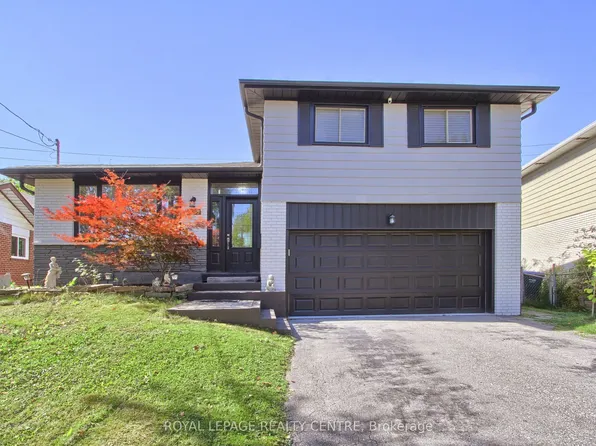 2039 Davebrook Rd, Mississauga, ON L5J 3M4