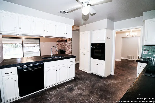 7227 Trace Buckle Dr — Photo 7