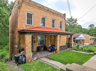 26-28 Arnold St, Pittsburgh, PA 15205