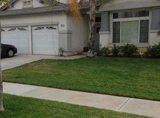 676 Rembrandt Cir, Corona, CA 92882