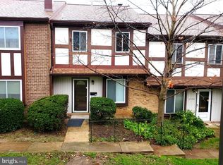 3503 Golf View Dr, Newark, DE 19702