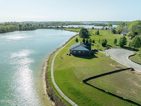 4th image of 273 Lake Tyler Drive