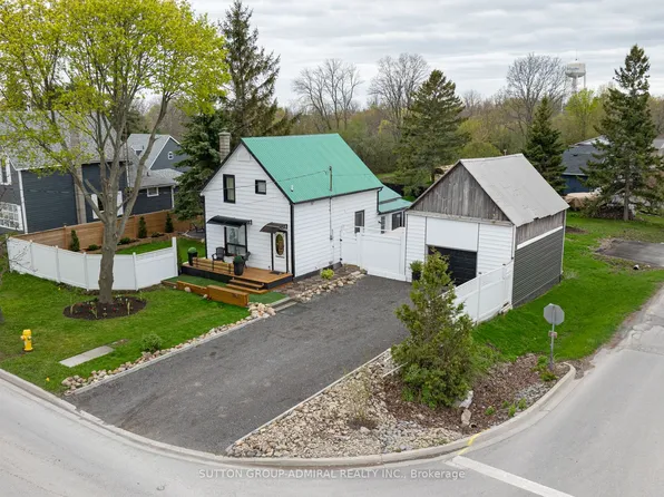 70 Belleville St, Prince Edward County, ON K0K 3L0