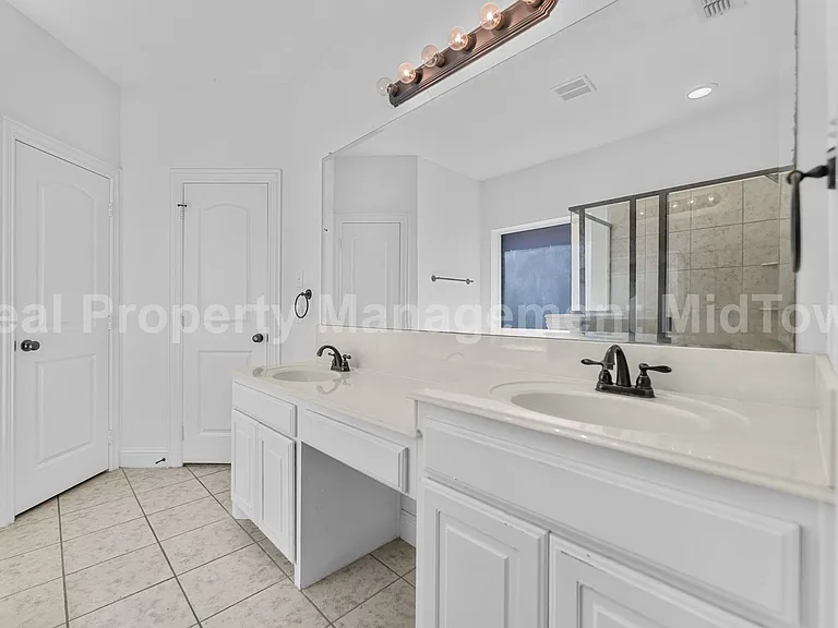4106 Horseshoe Ln — Photo 40