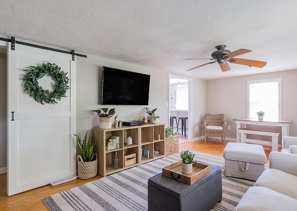 50 Bartlett Rd, Plymouth, MA 02360 Zillow