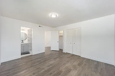 1251 Noonan Dr — Photo 9