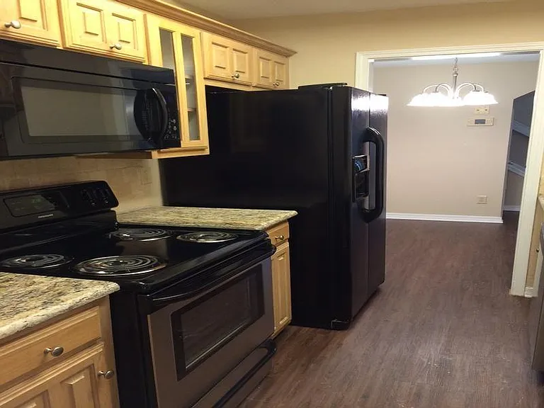 1509 Bent Tree Ln — Photo 3