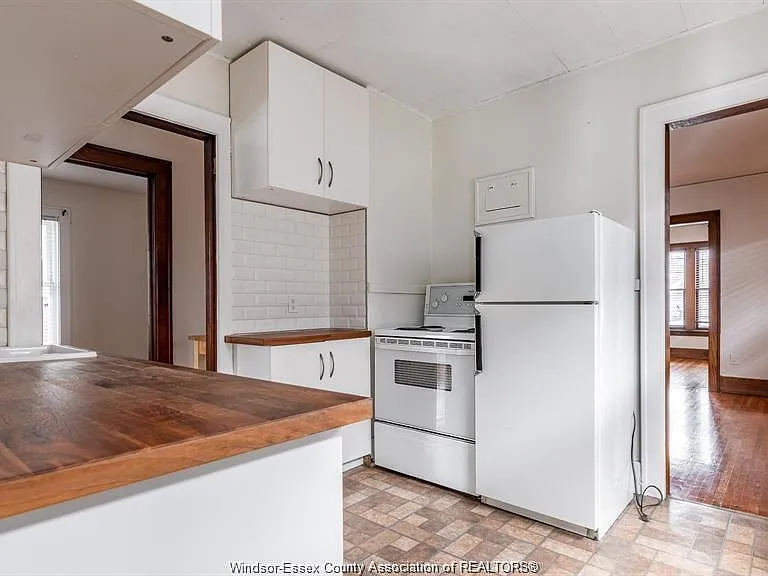 533 Moy Ave #LOWER — Photo 10