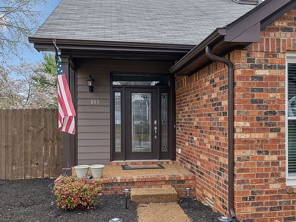 4th image of 803 Bradford Pl