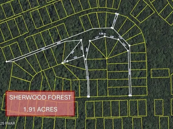 131 Sutton Pl, Newfoundland, PA 18445