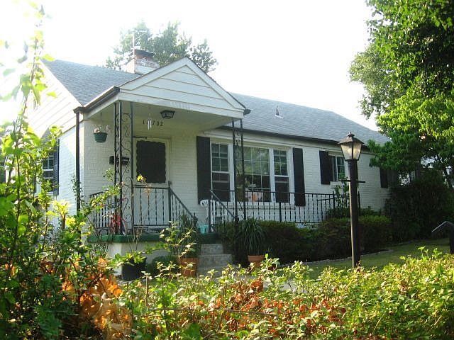 Enchanted all around with amazing shades of nature's grass and trees. 