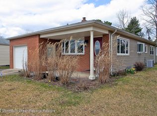 150 Biabou Dr, Toms River, NJ 08757