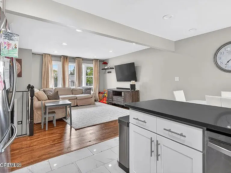 618 Illinois Ave — Photo 11