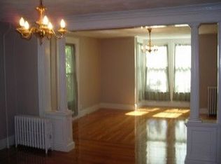 88 Doyle Ave, Providence, RI 02906