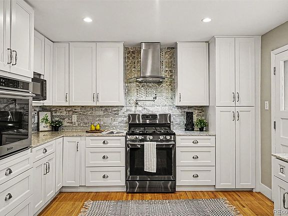 4th image of 6134 Queen Court