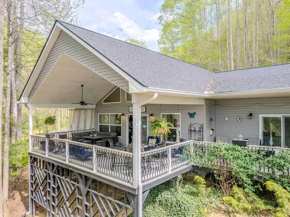 2274 Deep Gap Rd, Bryson City, NC 28713