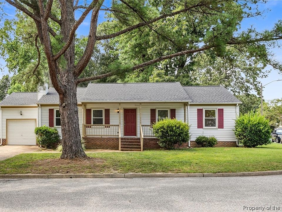 1st image of 999 Colleen Dr