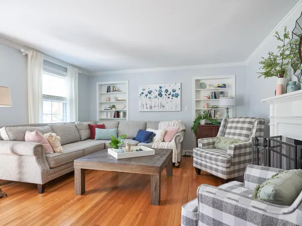 (undisclosed Address), Greensboro, NC 27403