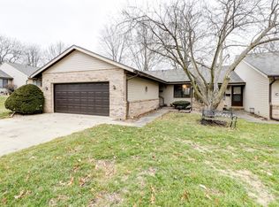 2001 Eagle Ridge Ct APT D, Urbana, IL 61802